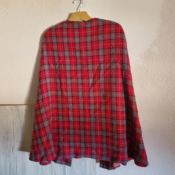 Vintage S. Eisenberg Red Plaid Lined Cape Arm Slits Wrap Poncho Open Front - Picture 10 of 10